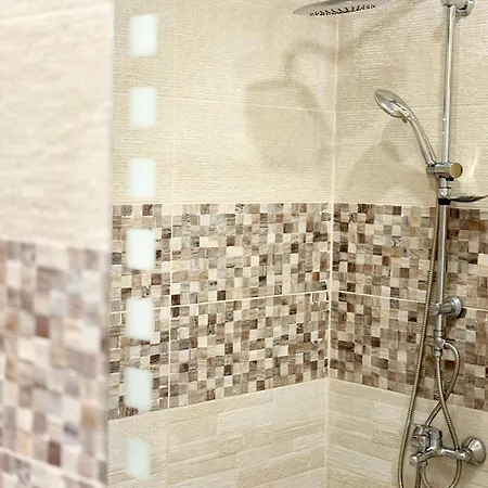 Апартамент Sweet Tiny House-central