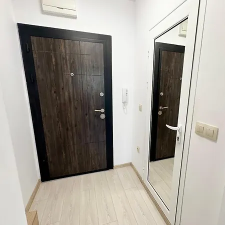 Апартамент Sweet Tiny House-central *