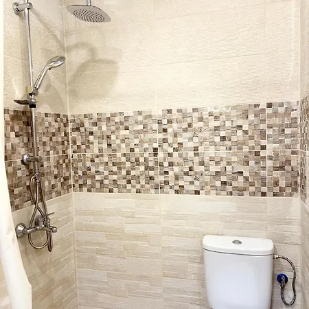 Sweet Tiny House-central Апартамент